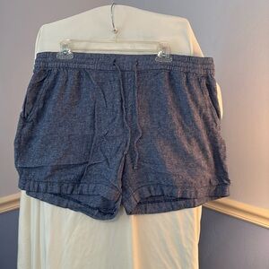 Women’s shorts